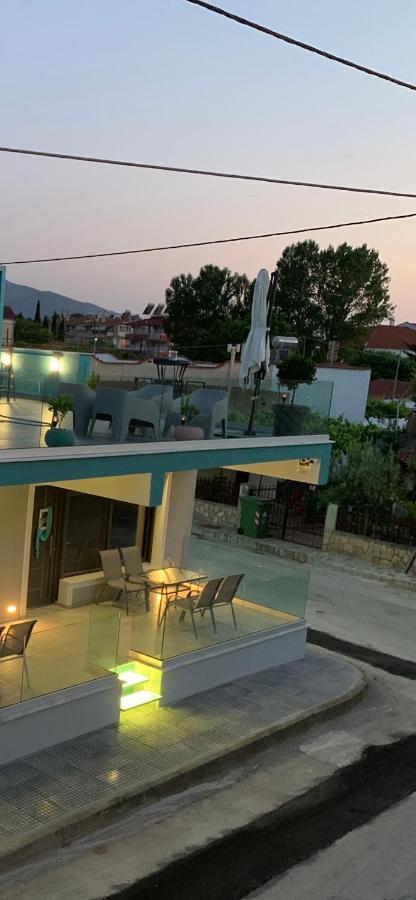 Street 90 Luxury Apartment Keramoti  Bagian luar foto
